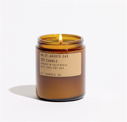 P.F. CANDLE CO. NO37 SOY CANDLE STANDARD ARROYO OAK